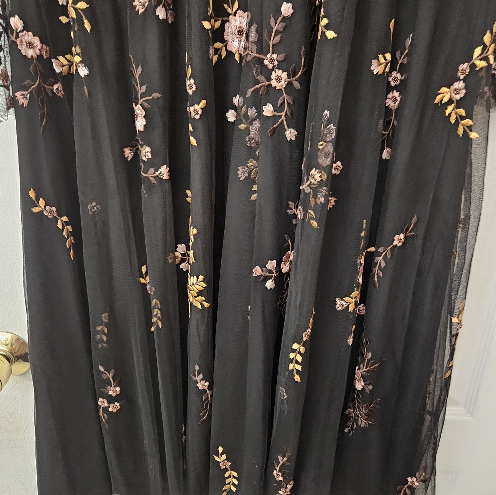 Mac Duggal  black floral Illusion Embroidered Midi Dress Sz 14 NWT - Picture 5 of 15